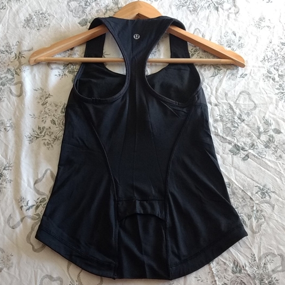 Lululemon Cardio Kick Tank - Picture 5 of 8